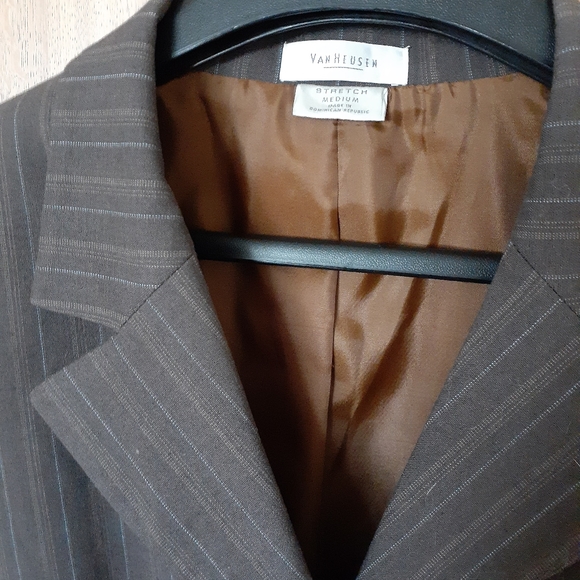 Van Heusen Blazer - Picture 2 of 2